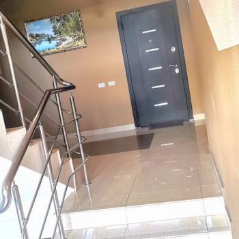 Продается Многокомнатная квартира, 95 м²