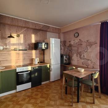 Сдается 2-х комнатная квартира, 76 м²
