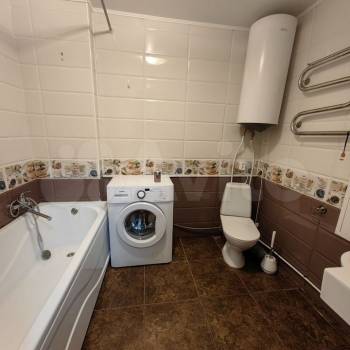 Сдается 2-х комнатная квартира, 76 м²