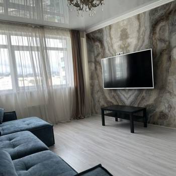 Сдается 2-х комнатная квартира, 70 м²