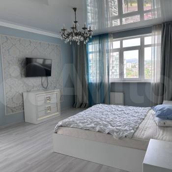 Сдается 2-х комнатная квартира, 70 м²