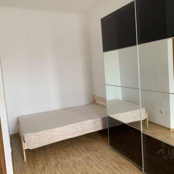 Сдается 1-комнатная квартира, 32,9 м²