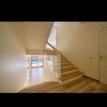 Продается Дом, 289 м²