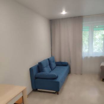 Продается 1-комнатная квартира, 18 м²