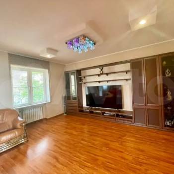 Продается Дом, 320 м²