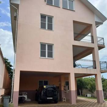 Продается Дом, 320 м²