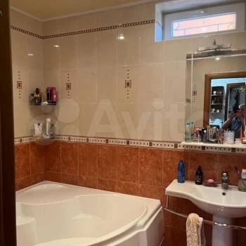 Продается Дом, 320 м²