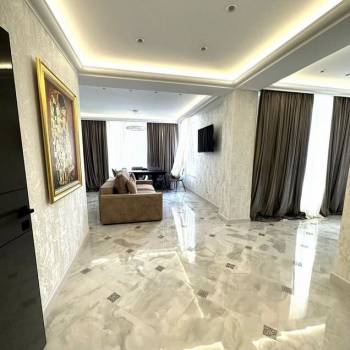 Сдается 2-х комнатная квартира, 70 м²
