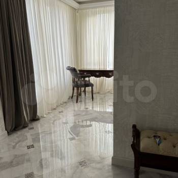 Сдается 2-х комнатная квартира, 70 м²