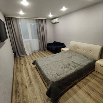 Продается 1-комнатная квартира, 38 м²