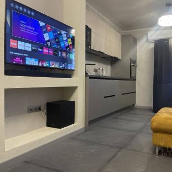 Сдается 2-х комнатная квартира, 75 м²