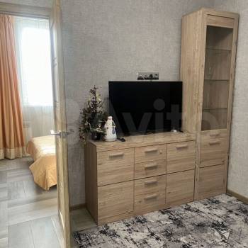 Сдается 2-х комнатная квартира, 42 м²