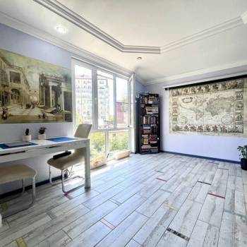 Продается 2-х комнатная квартира, 74 м²