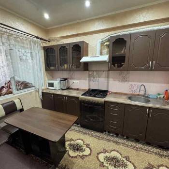 Сдается 1-комнатная квартира, 48 м²