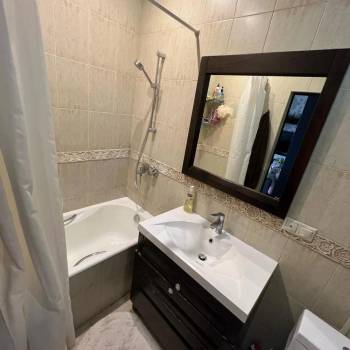 Сдается 2-х комнатная квартира, 43 м²