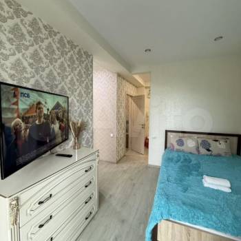 Сдается 1-комнатная квартира, 35 м²