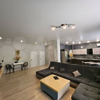 Сдается Дом, 220 м²