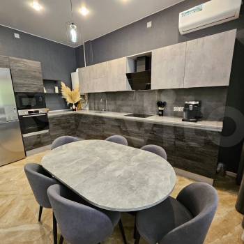 Сдается Дом, 220 м²