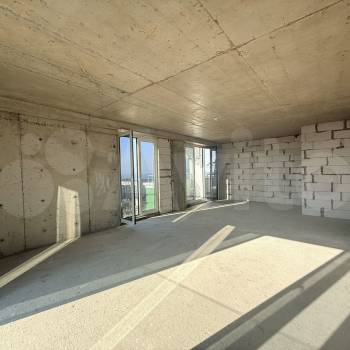 Продается 1-комнатная квартира, 54,1 м²