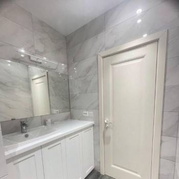 Сдается 2-х комнатная квартира, 95 м²
