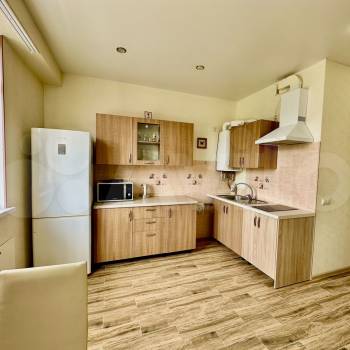 Продается 1-комнатная квартира, 40 м²