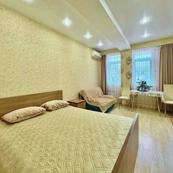 Продается 1-комнатная квартира, 40 м²