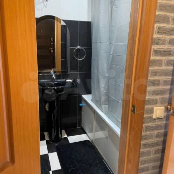 Продается 1-комнатная квартира, 46,3 м²