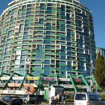 Сдается 1-комнатная квартира, 50 м²