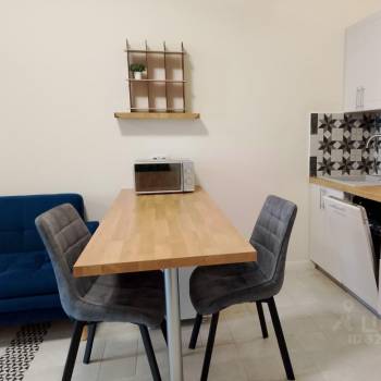 Сдается 1-комнатная квартира, 37 м²