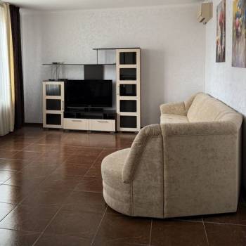 Сдается 2-х комнатная квартира, 52 м²