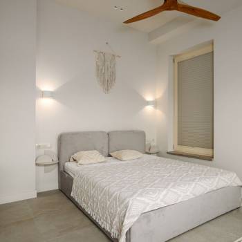 Продается 1-комнатная квартира, 48 м²