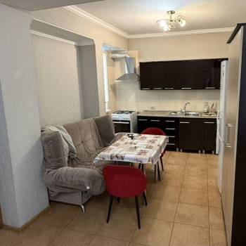 Сдается 2-х комнатная квартира, 50 м²