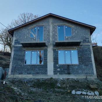 Продается Дом, 163 м²