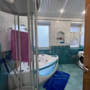 Продается 3-х комнатная квартира, 95 м²