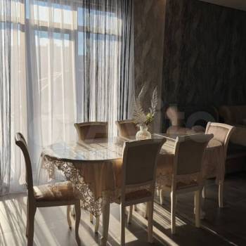 Продается Дом, 180 м²