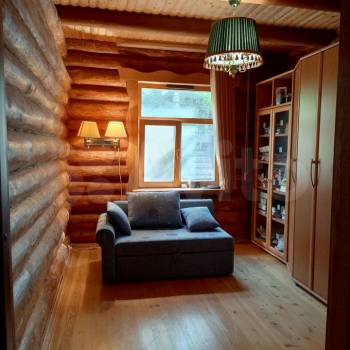 Продается Дом, 290 м²