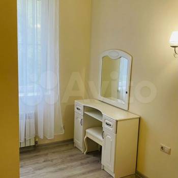 Сдается Многокомнатная квартира, 57,8 м²
