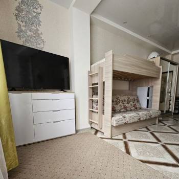 Продается 1-комнатная квартира, 23 м²