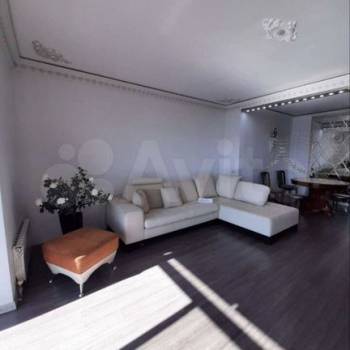 Сдается 2-х комнатная квартира, 87 м²