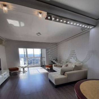 Сдается 2-х комнатная квартира, 87 м²