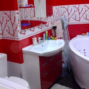 Сдается Многокомнатная квартира, 60 м²