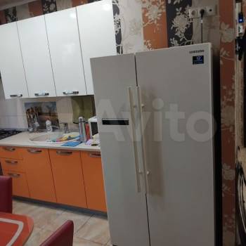 Сдается Многокомнатная квартира, 60 м²