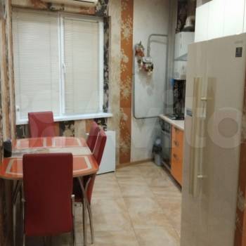 Сдается Многокомнатная квартира, 60 м²