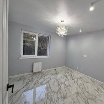 Продается 1-комнатная квартира, 47 м²