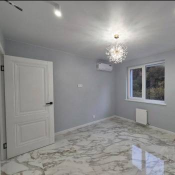 Продается 1-комнатная квартира, 47 м²