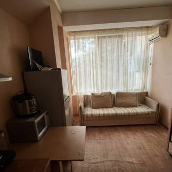 Продается 1-комнатная квартира, 23 м²