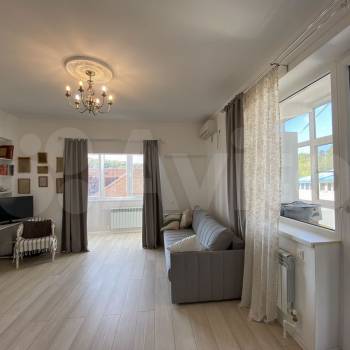Сдается 1-комнатная квартира, 42 м²