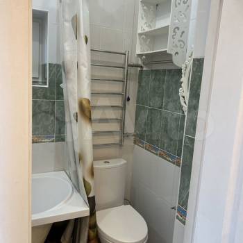 Сдается 1-комнатная квартира, 42 м²