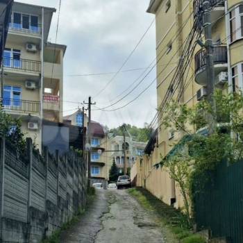 Сдается 1-комнатная квартира, 42 м²
