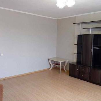 Сдается Многокомнатная квартира, 100 м²